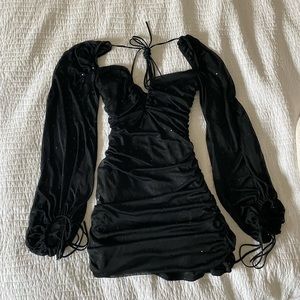 Lucy in the Sky V neck body on dress with balloon sleeves